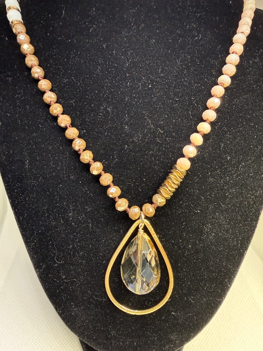 Bourbon and Bowties Jewelry Necklace Gold Tone Beaded With Quartz Pendant 34 IN